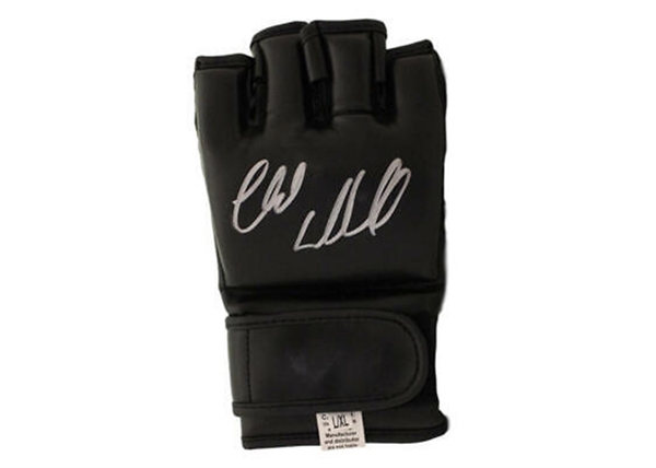 CHUCK LIDDELL HAND-SIGNED FIGHT GLOVE
